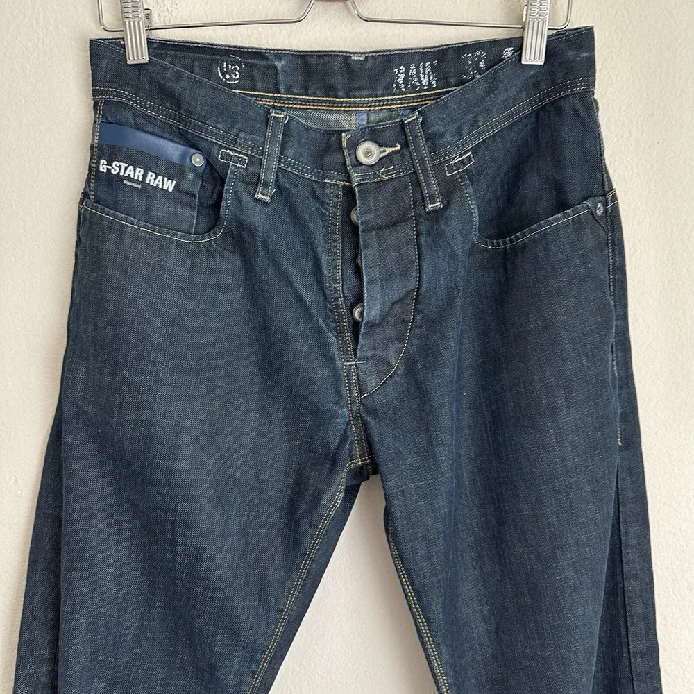 G-Star brand star